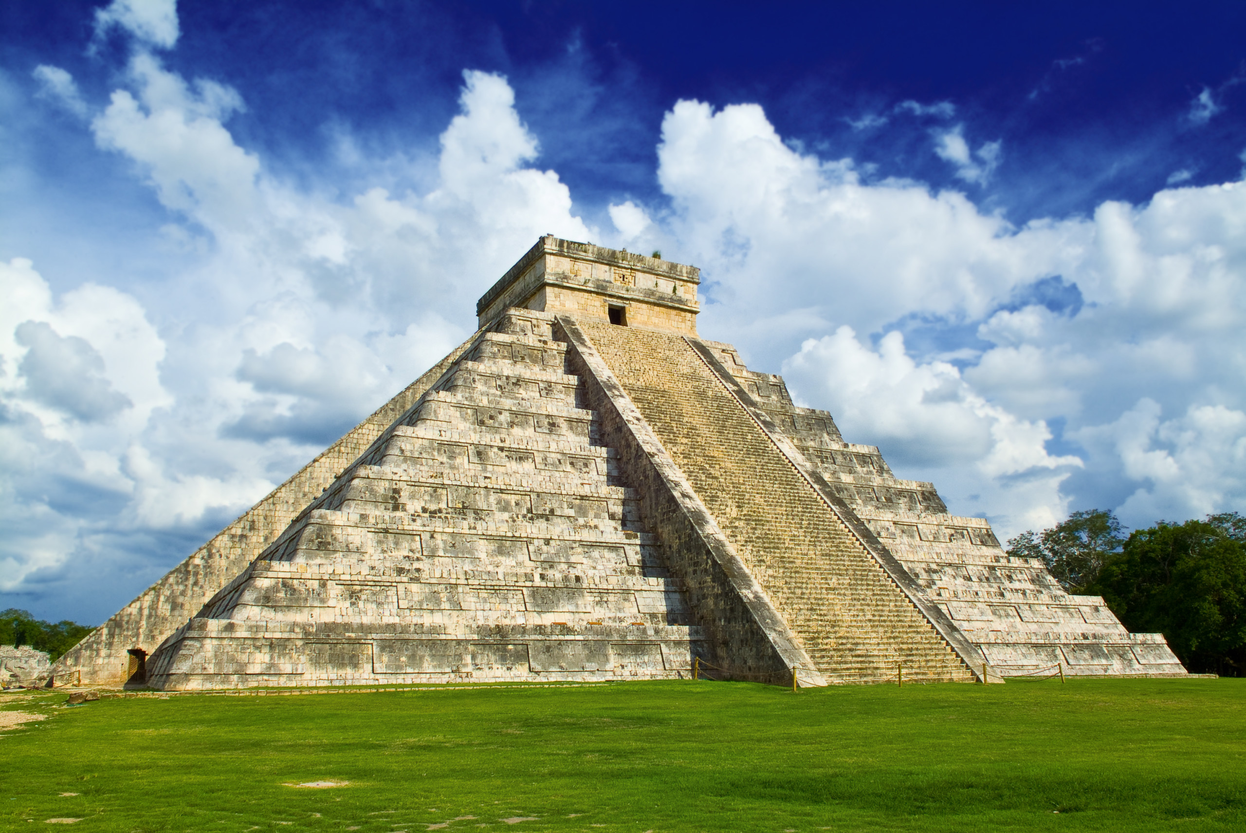 Yucatán - Archaeological Zones - Chichén Itzá | Yucatán.Travel