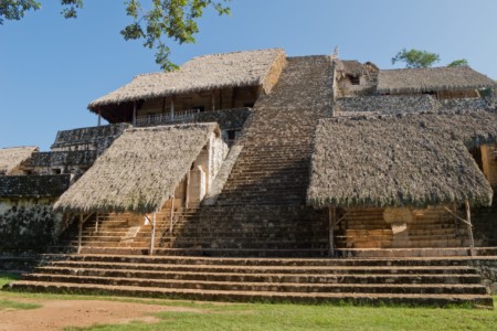 https://yucatan.travel/wp-content/uploads/2019/12/Ek_balam_-_09-450x300.jpg