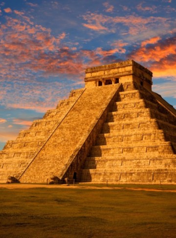 https://yucatan.travel/wp-content/uploads/2019/12/Mayas-360x487.jpg