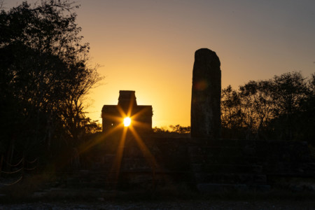 https://yucatan.travel/wp-content/uploads/2019/12/N6A5318-scaled-450x300.jpg