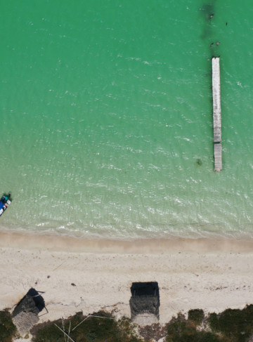 https://yucatan.travel/wp-content/uploads/2019/12/Rio-Lagartos-Las-Coloradas-1-scaled-360x487.jpg